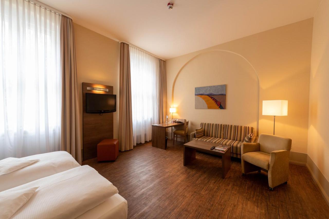 Отель Am Grossen Waisenhaus 3*